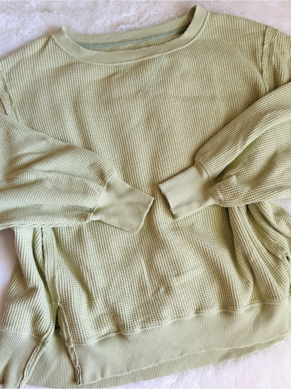 american eagle big hug sweatshirt